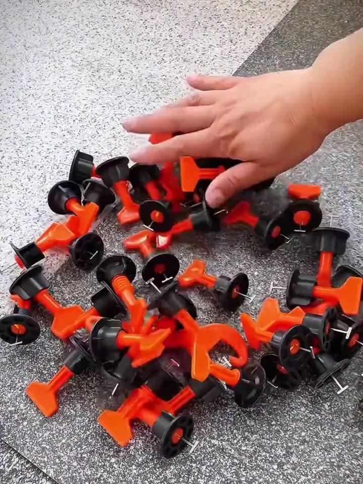 瓷砖找平器的使用方法教程视频(瓷砖找平器的使用方法教程视频全集) 瓷砖找平器的使用方法教程视频(瓷砖找平器的使用方法教程视频全集)